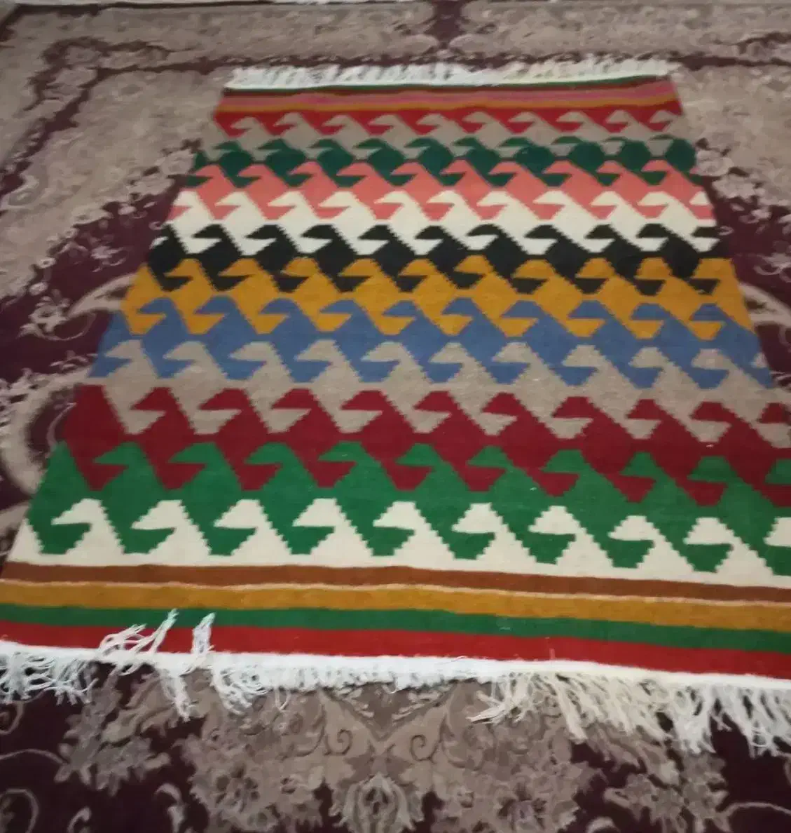 گلیم دستباف پشمی|گلیم، جاجیم، گبه|قیروکارزین, |دیوار