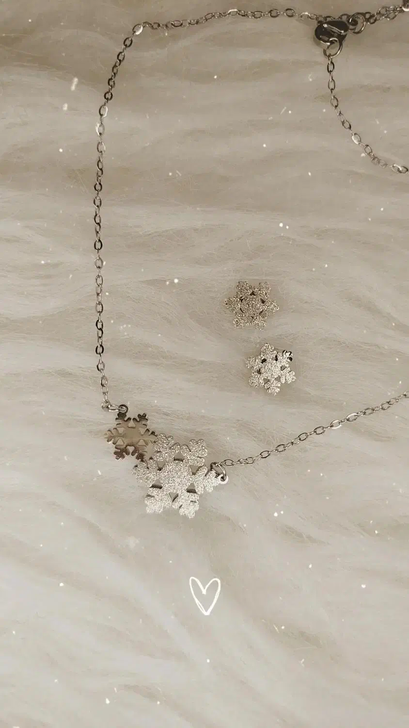 گردنبند|بدلیجات|تربت جام, والفجر|دیوار