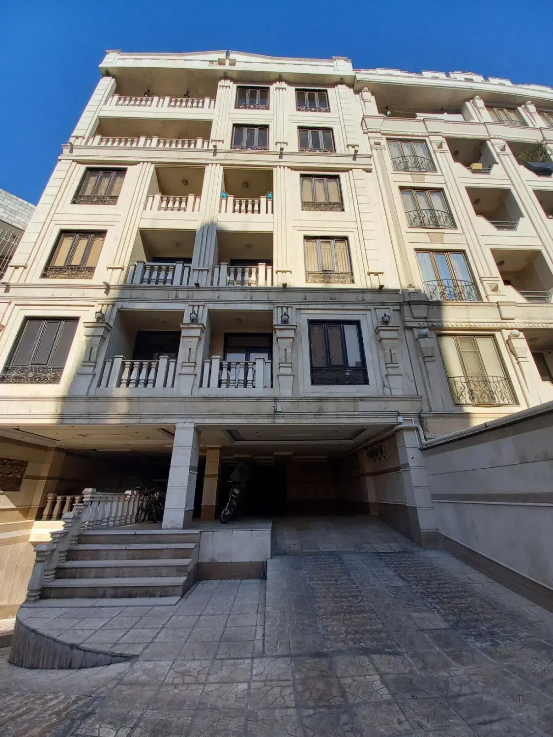 ۷۸متری دوخوابه فول امکانات خوش نقشه روبه آفتاب|فروش آپارتمان|تهران, تهرانپارس شرقی|دیوار