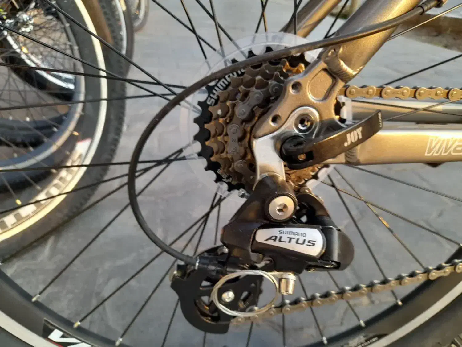 دوچرخه ۲۶ حرفه ای کوهستان ویوا اصل|دوچرخه، اسکیت، اسکوتر|یزد, |دیوار