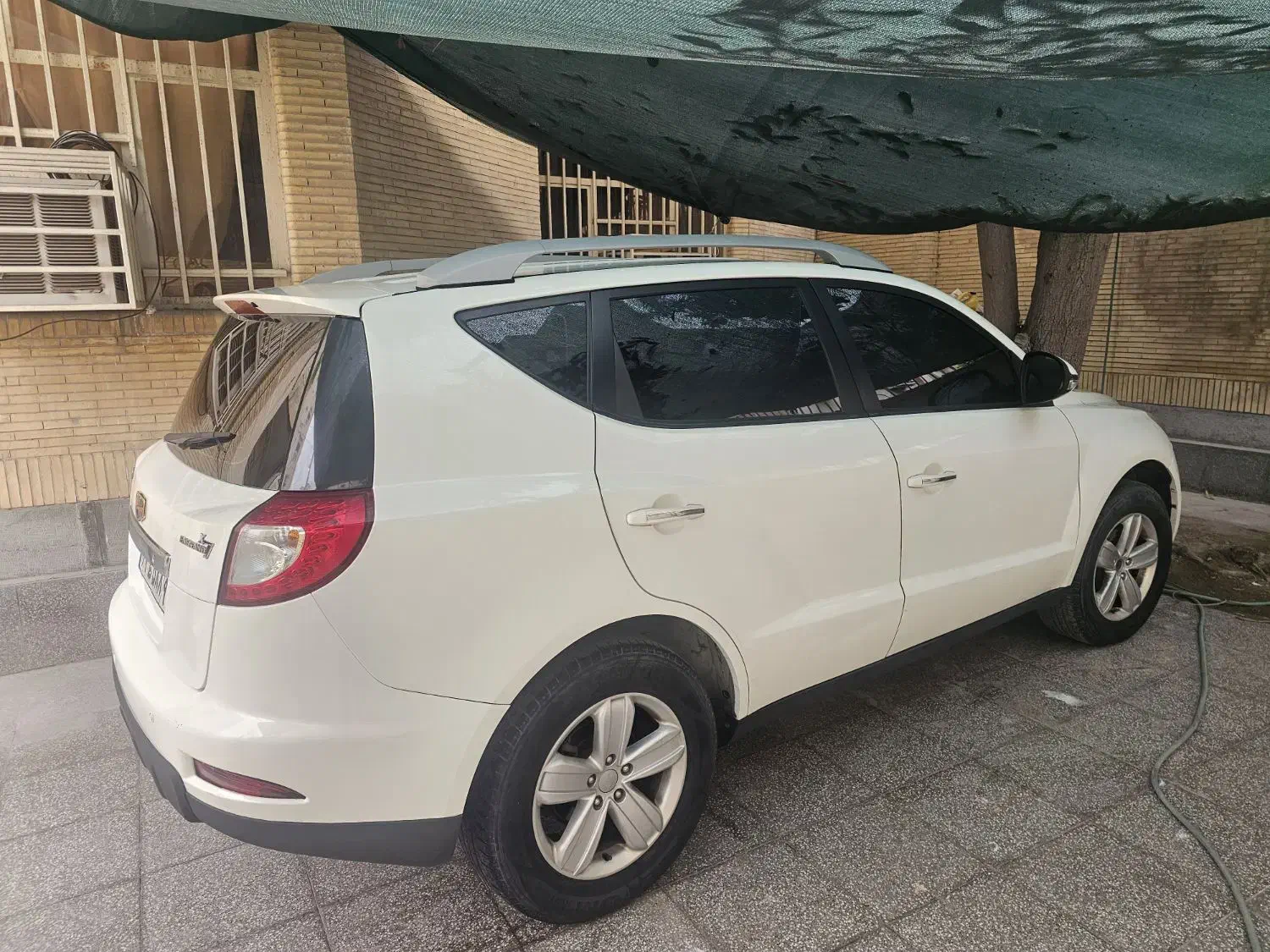 جیلی وارداتی|خودرو سواری و وانت|بندرعباس, |دیوار