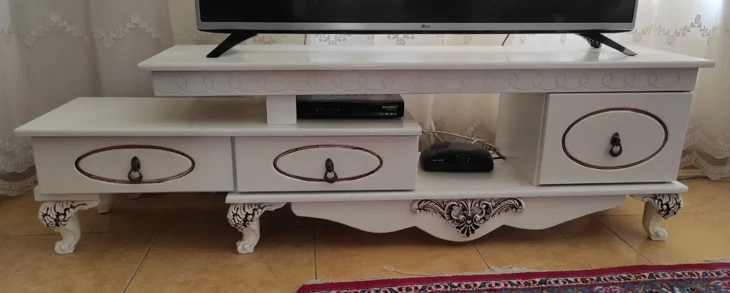 میز تی وی چوبی ابعاد زیری تلویزیون ۱۳۰ سانت|میز تلویزیون|میانه, |دیوار