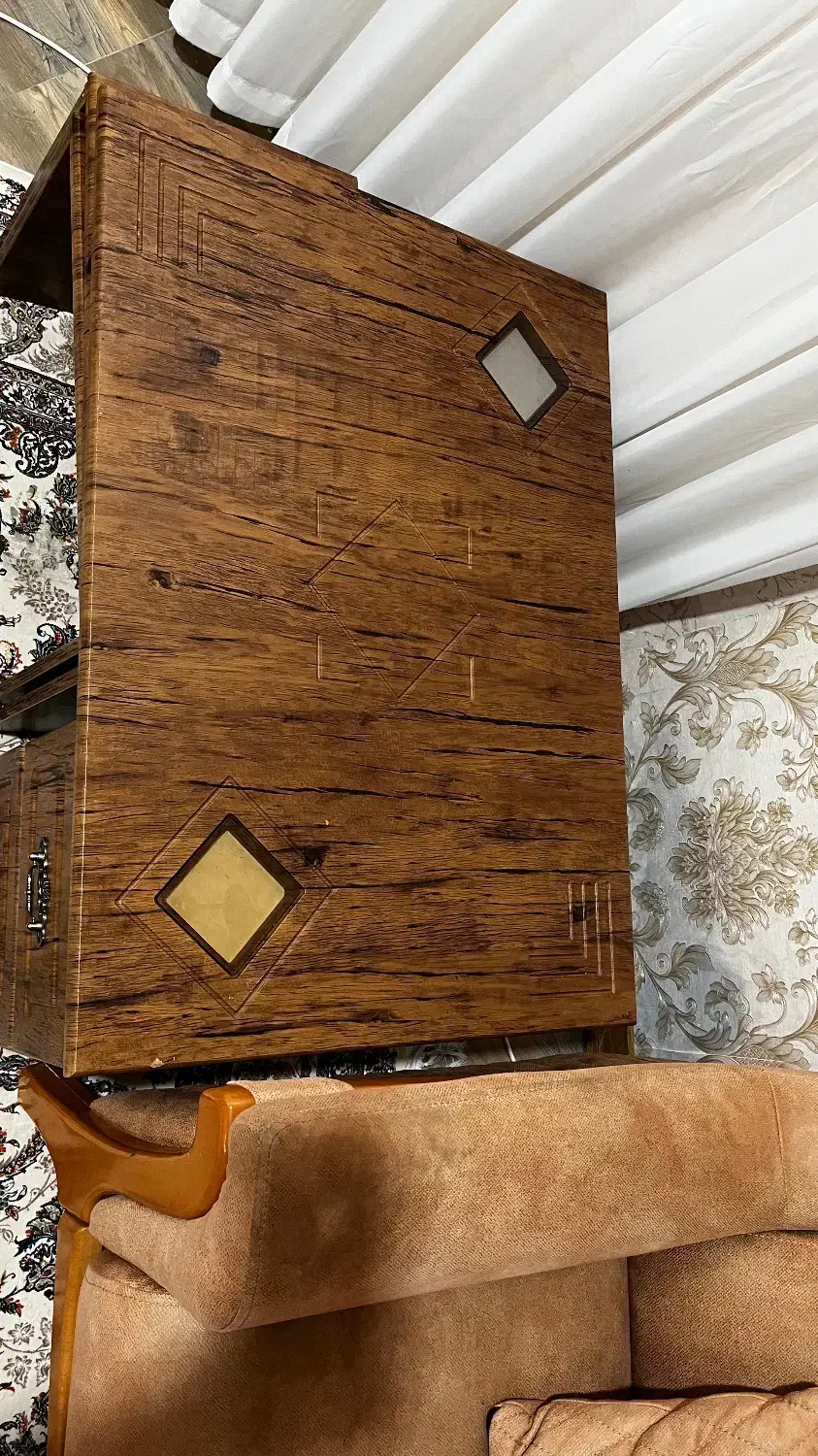 میز کنارمبلی درحد نو|مبلمان خانگی و میز عسلی|چالوس, |دیوار