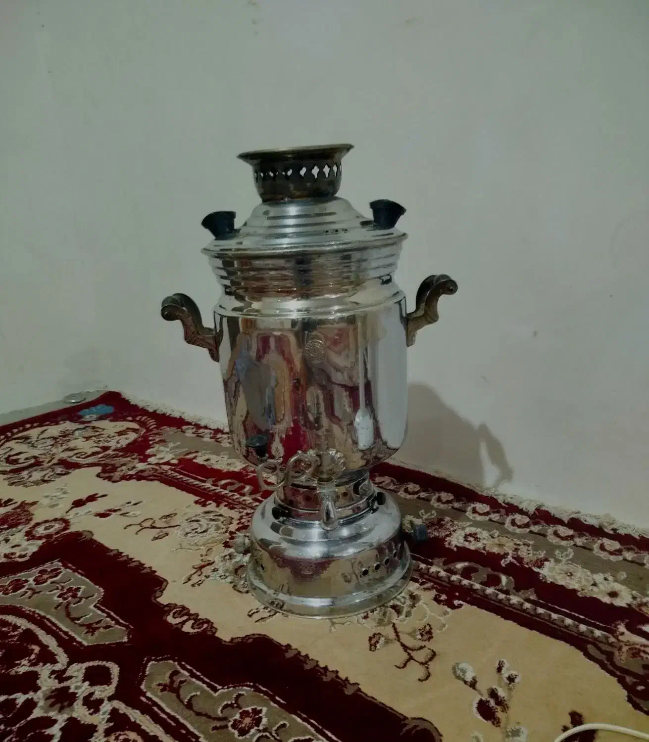 سماور ۲۰ لیتری در حد نو کلادوبار استفاده شده|سماور، چای‌ساز، قهوه‌ساز|فومن, |دیوار