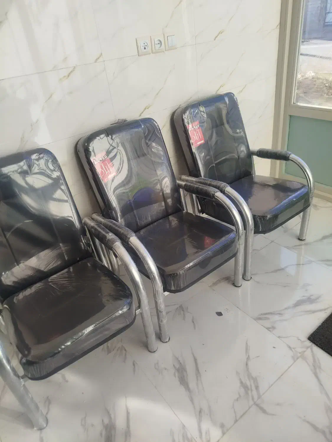 فروش میز صندلی نو|دفتر کار|اهر, |دیوار