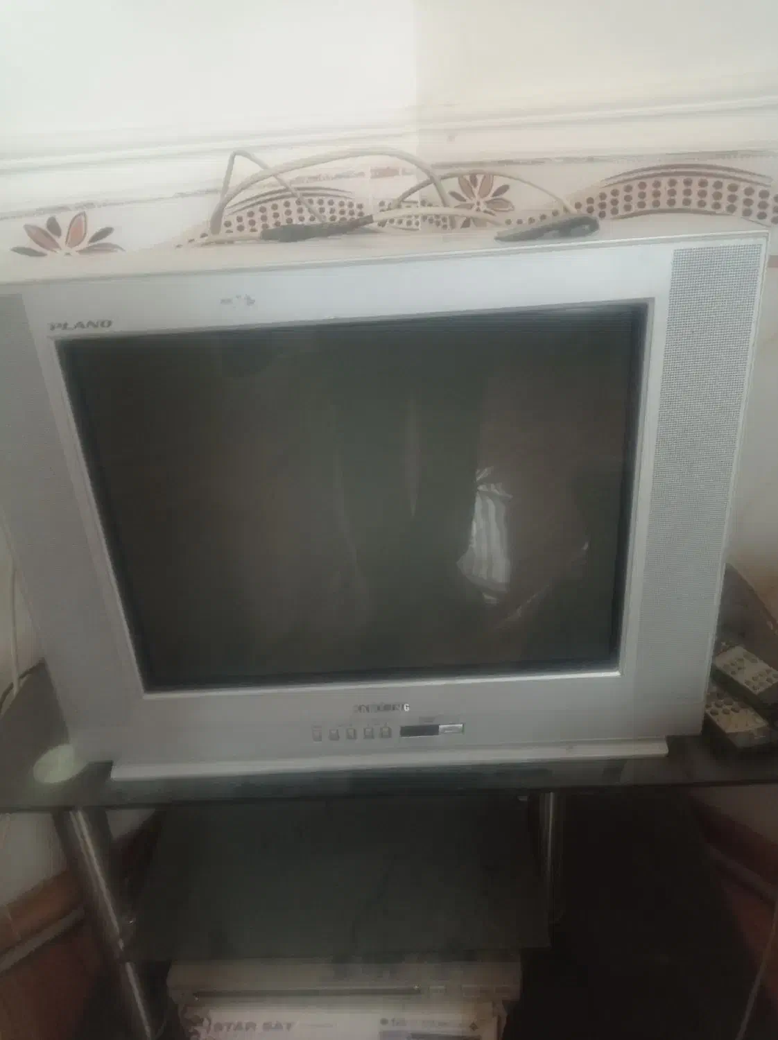تلویزیون سامسونگ قدیمی|تلویزیون و پروژکتور|قرچک, داوود آباد|دیوار