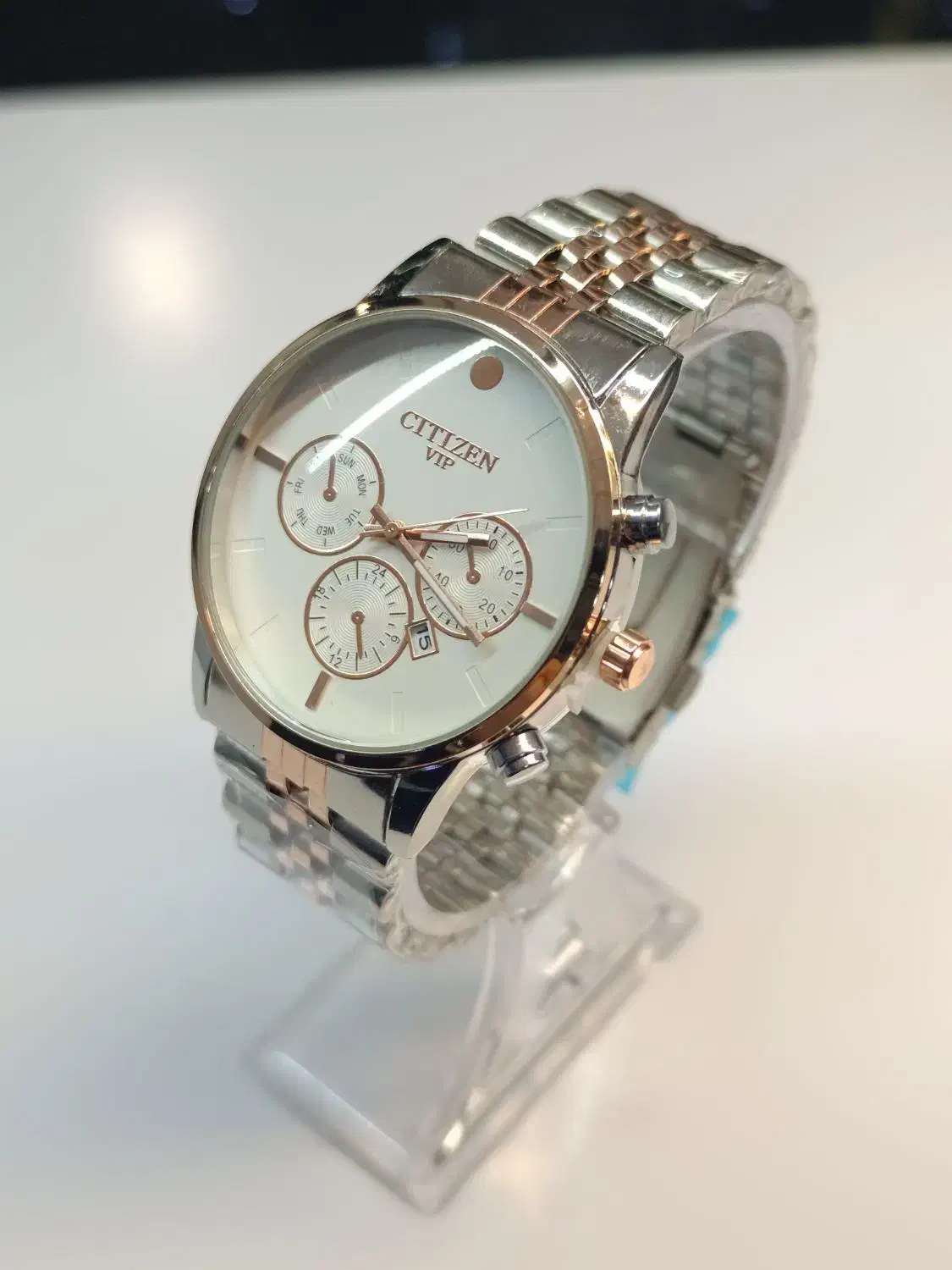 حراج انواع ساعت مچی عقربه ای تقویم فعال|ساعت|اردبیل, |دیوار