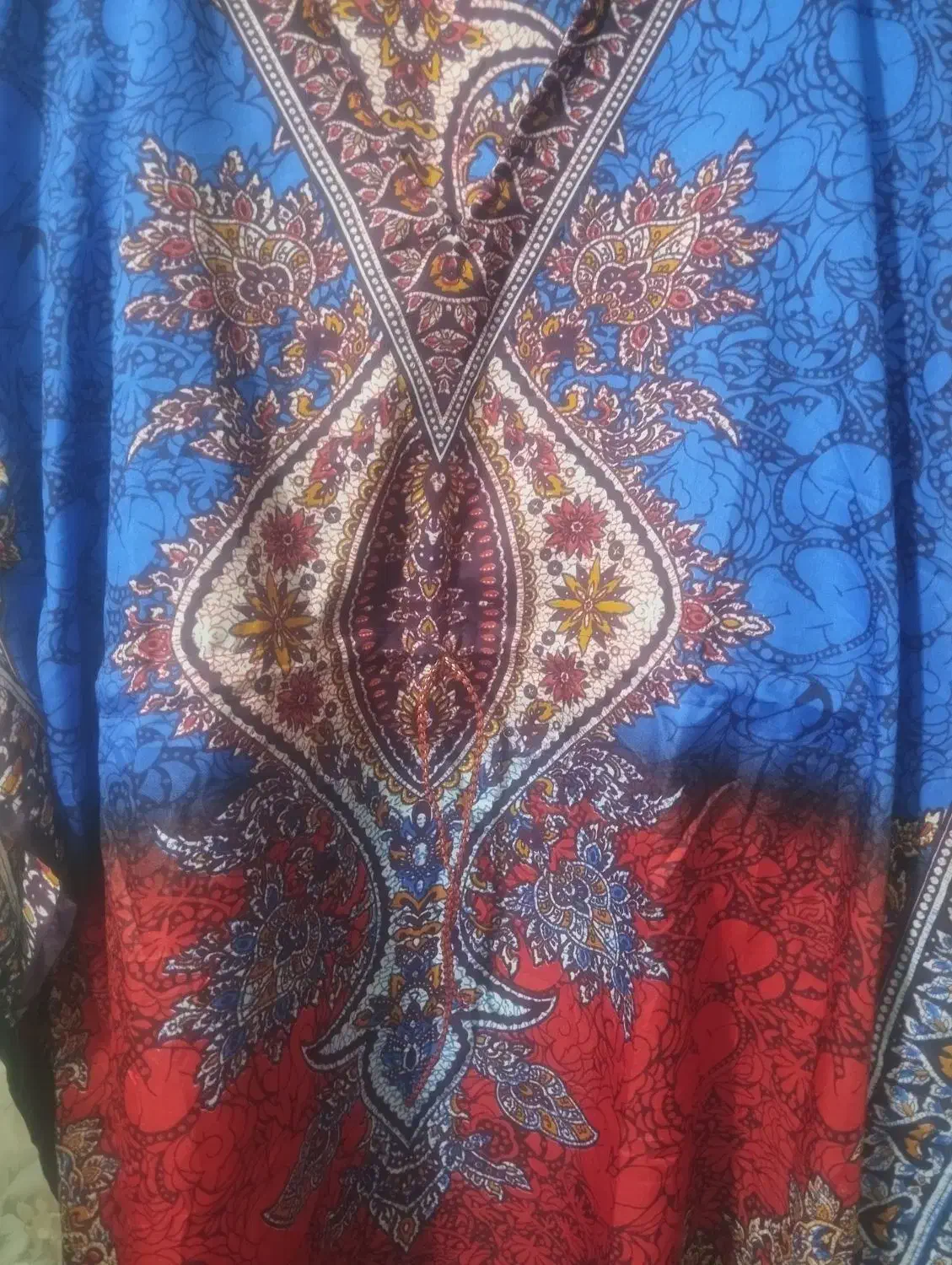 پانچ مخصوص جنوب گردی|لباس|شیراز, آزادگان|دیوار