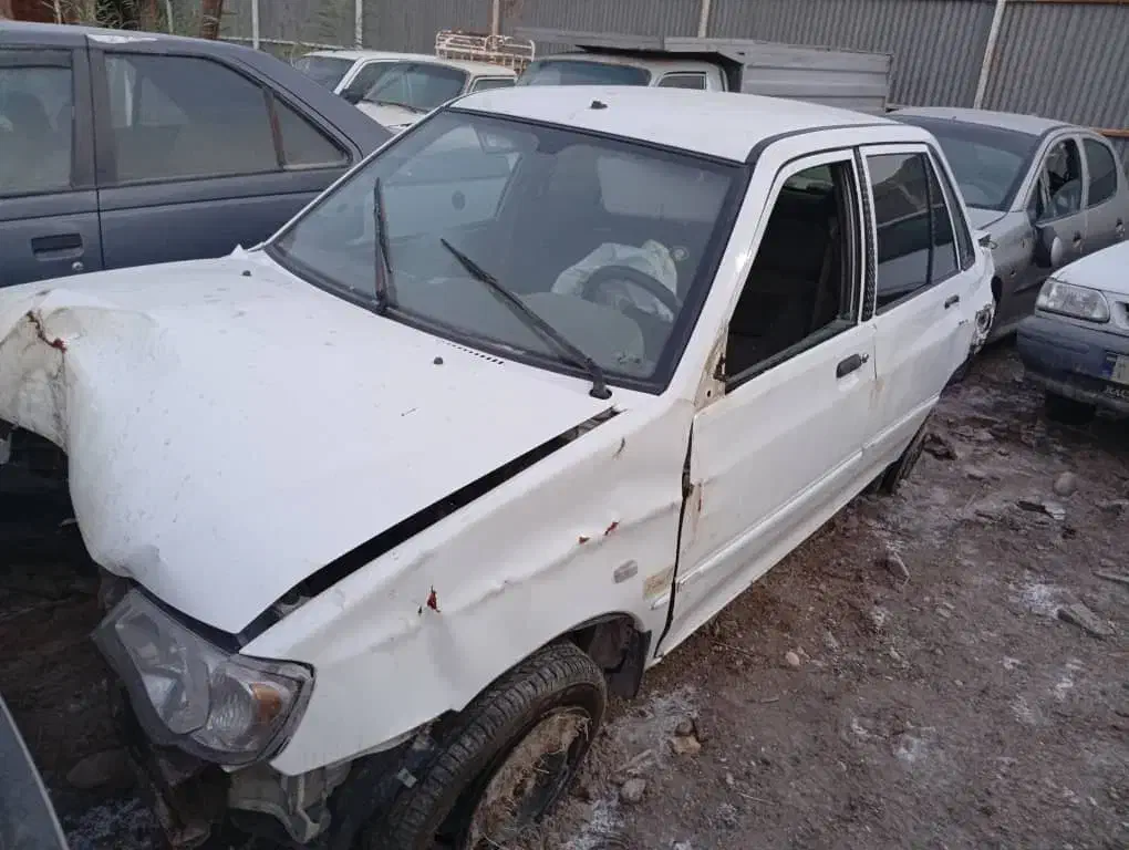 پراید۱۳۲ تصادفی مدل ۹۳|خودرو سواری و وانت|خرمشهر, |دیوار