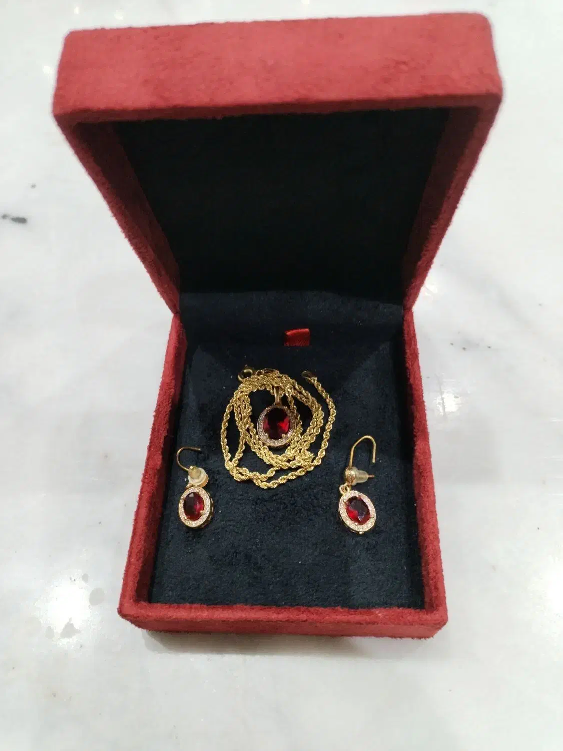 فروش نیم ست طلا 18 عیار|جواهرات|اصفهان, الهیه|دیوار