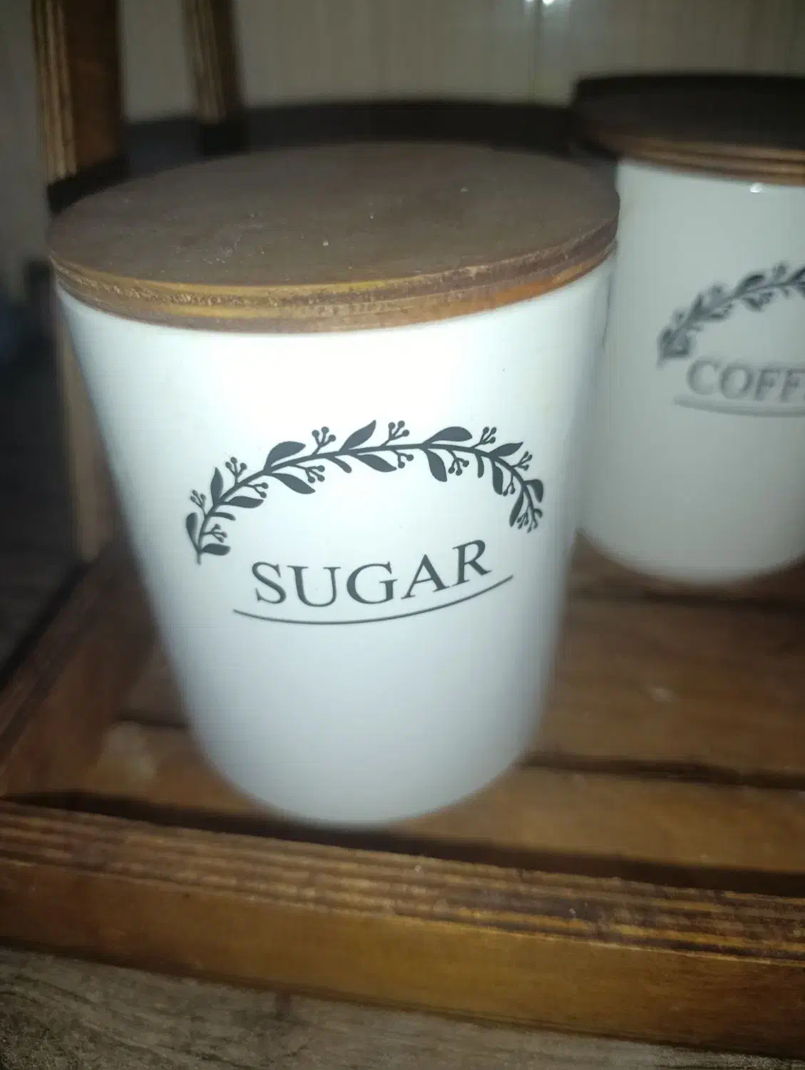 پاسماوری|آب‌چکان و نظم‌دهنده ظروف|قم, شاه ابراهیم|دیوار