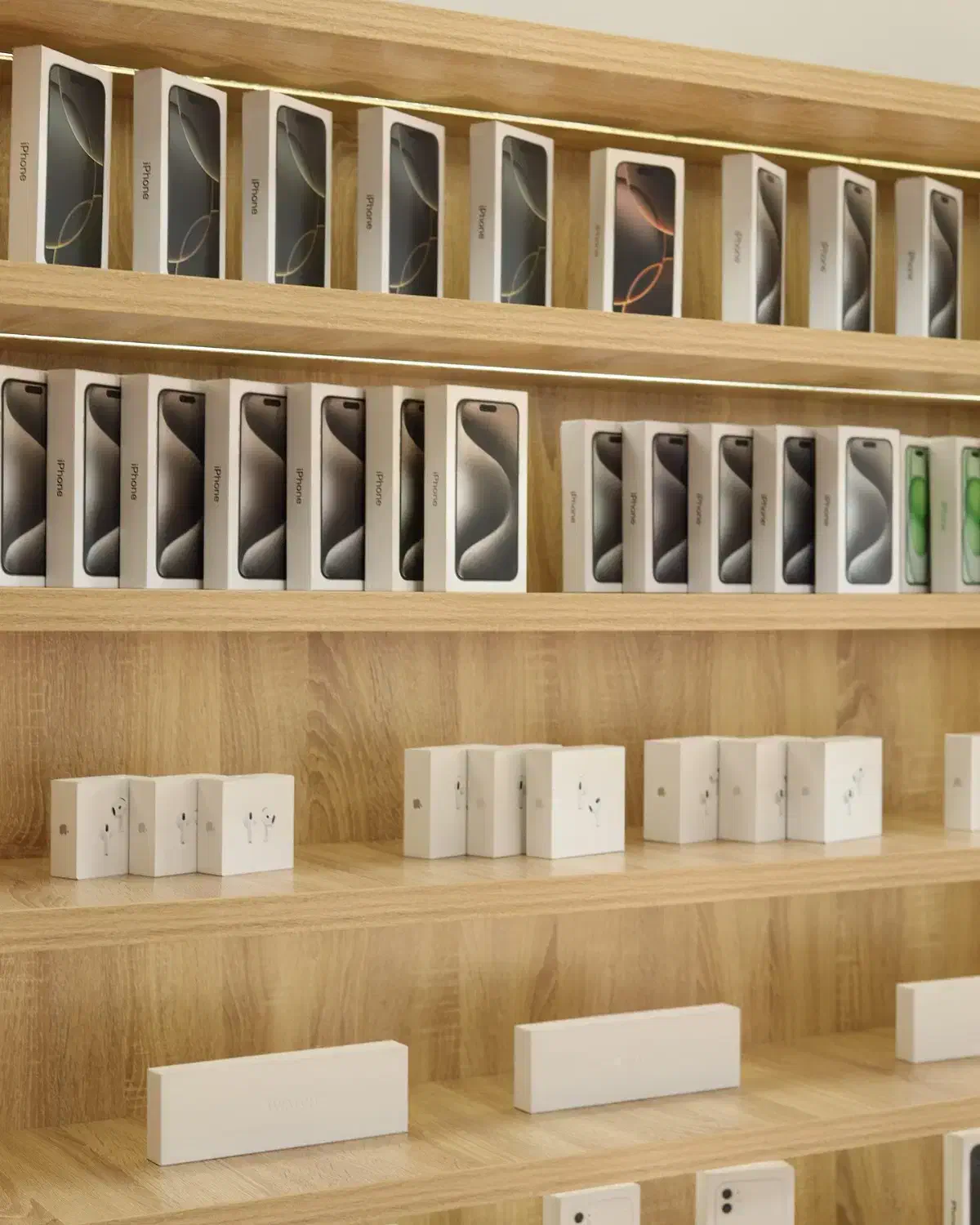 فروش آیفون اقساط|موبایل|نیشابور, محله میدان باغات|دیوار