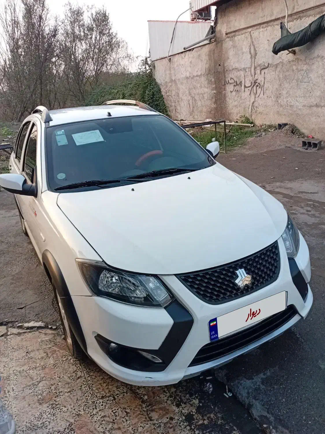 ماشین کوییک|خودرو سواری و وانت|رشت, استادسرا|دیوار