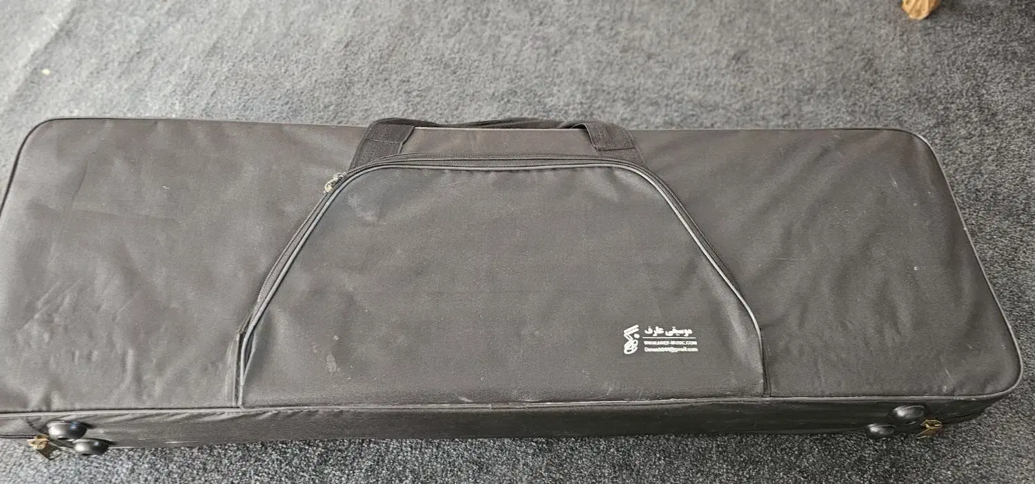 سنتور|سازهای سنتی|ملکشاهی, |دیوار