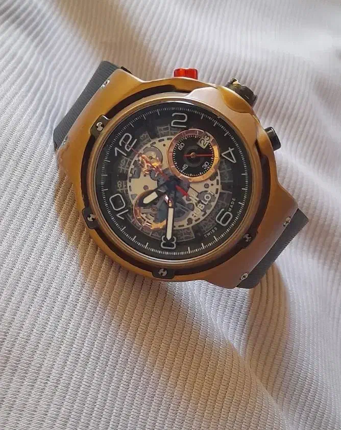 ساعت هابلوت شیک موتور خودکار|ساعت|یاسوج, |دیوار