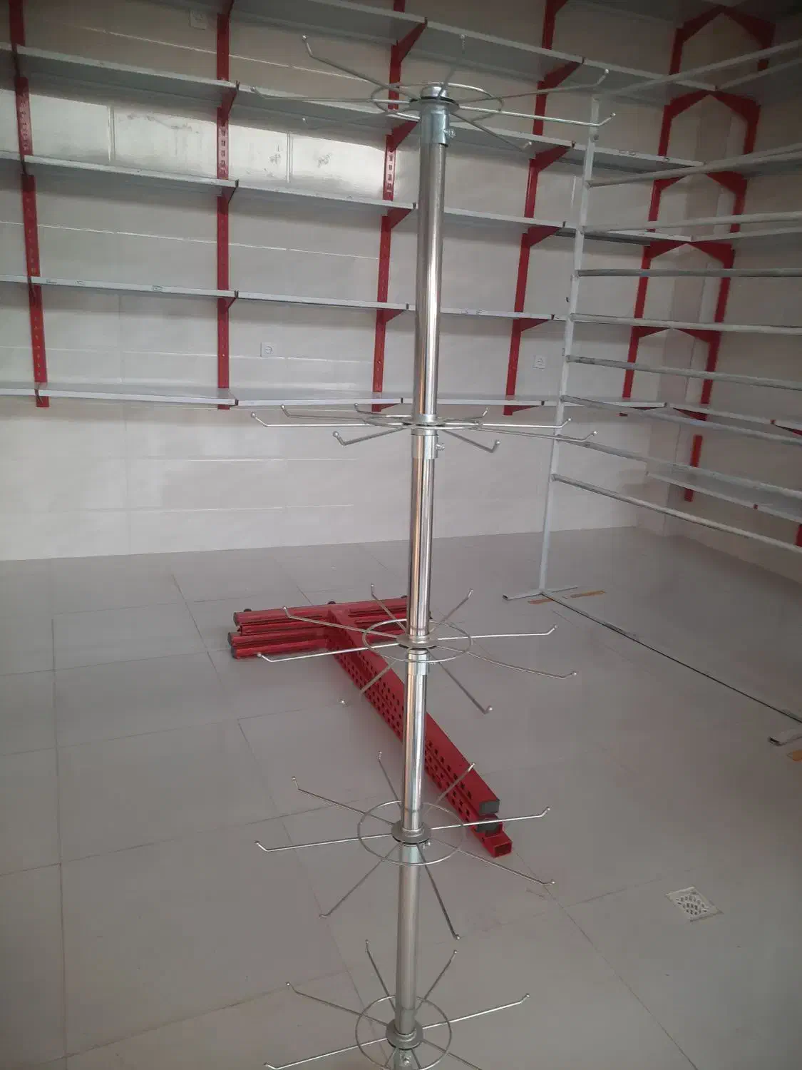 قفسه وپایه برای مغازه|فروشگاه و مغازه|بهمن صغاد, |دیوار