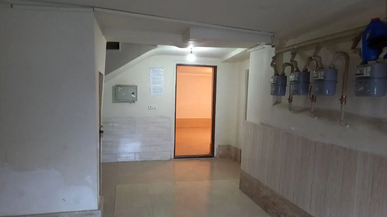 اجاره انبار یا انباری ۱۱۰ متر در صالحیه|اجارهٔ مغازه و غرفه|اسلامشهر, سیمرغ|دیوار