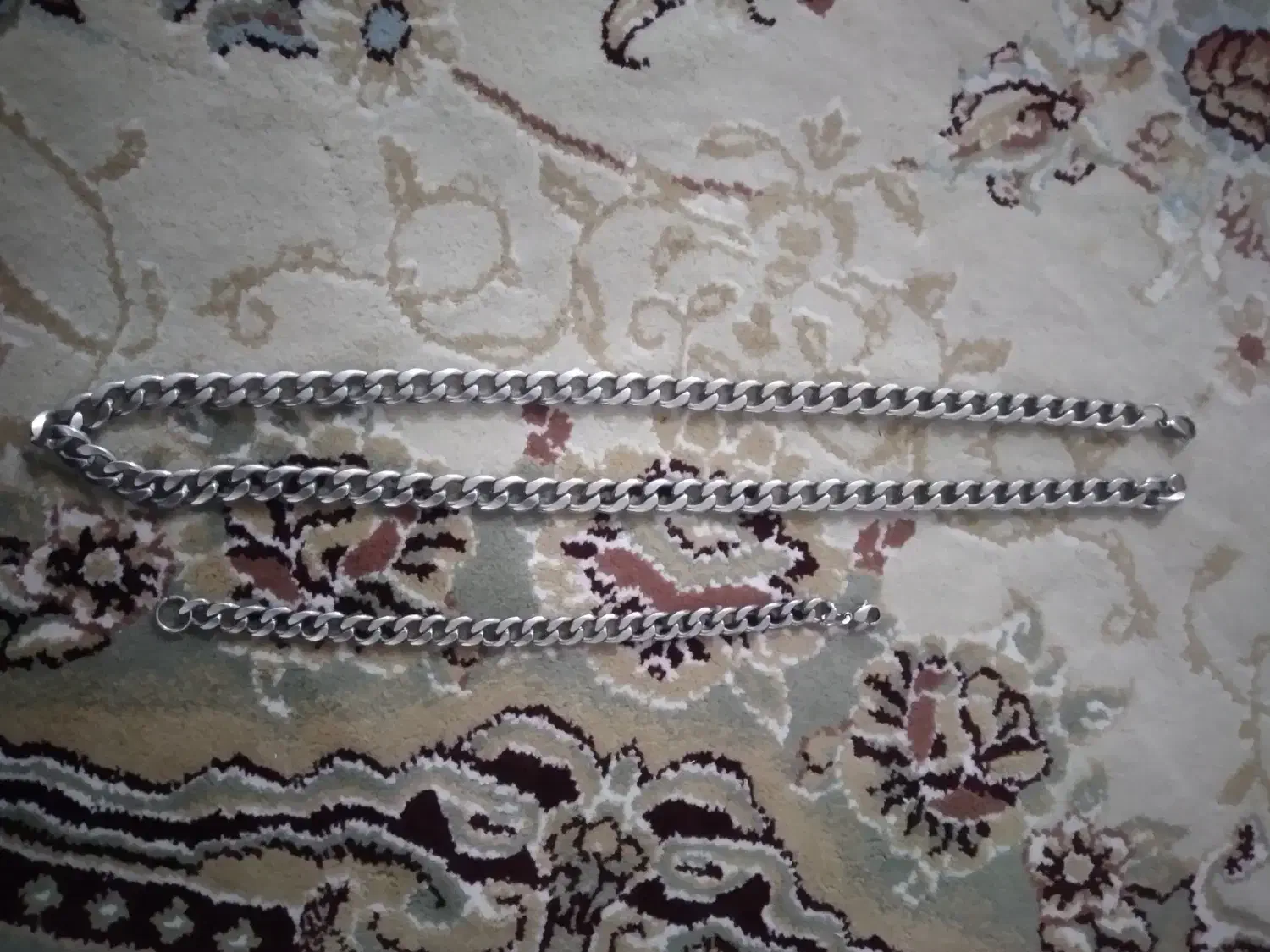 گردنبند و دسبتمند کارتیه|بدلیجات|گنبد کاووس, |دیوار