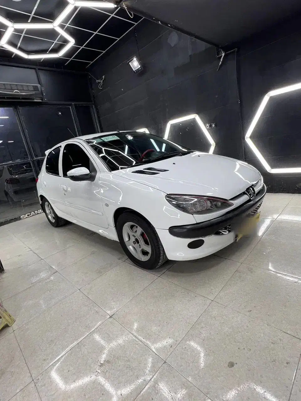 پژو ۲۰۶ تیپ۶ اتومات مدل ۸۷|خودرو سواری و وانت|بندر ماهشهر, |دیوار