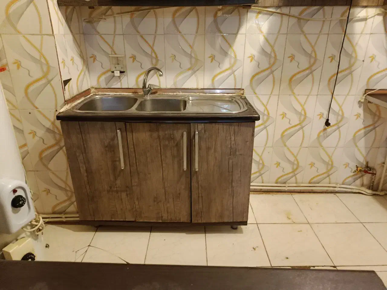 کابینت استوک|مصالح و تجهیزات ساختمان|سنندج, |دیوار