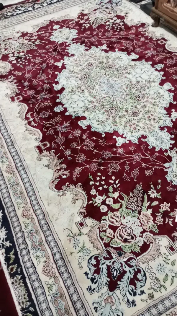 فرش ماشینی۱۲متری و ۹متری هم شکل و یک عدد ۹متری جدا|فرش|تهران, کیانشهر|دیوار