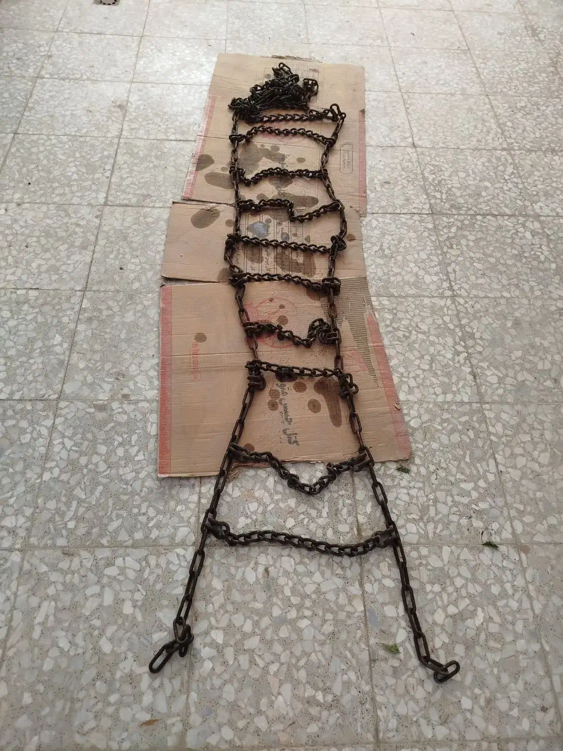 زنجیر چرخ|قطعات یدکی و لوازم جانبی|اصفهان, شیخ اشراق|دیوار