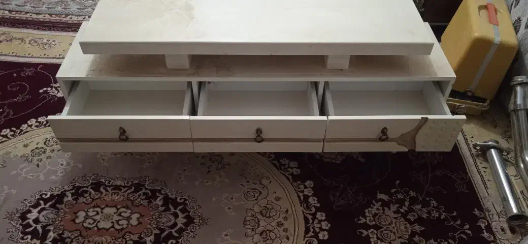 میزناهار خوری ومیزتلویزیون|میز و صندلی غذاخوری|زابل, |دیوار