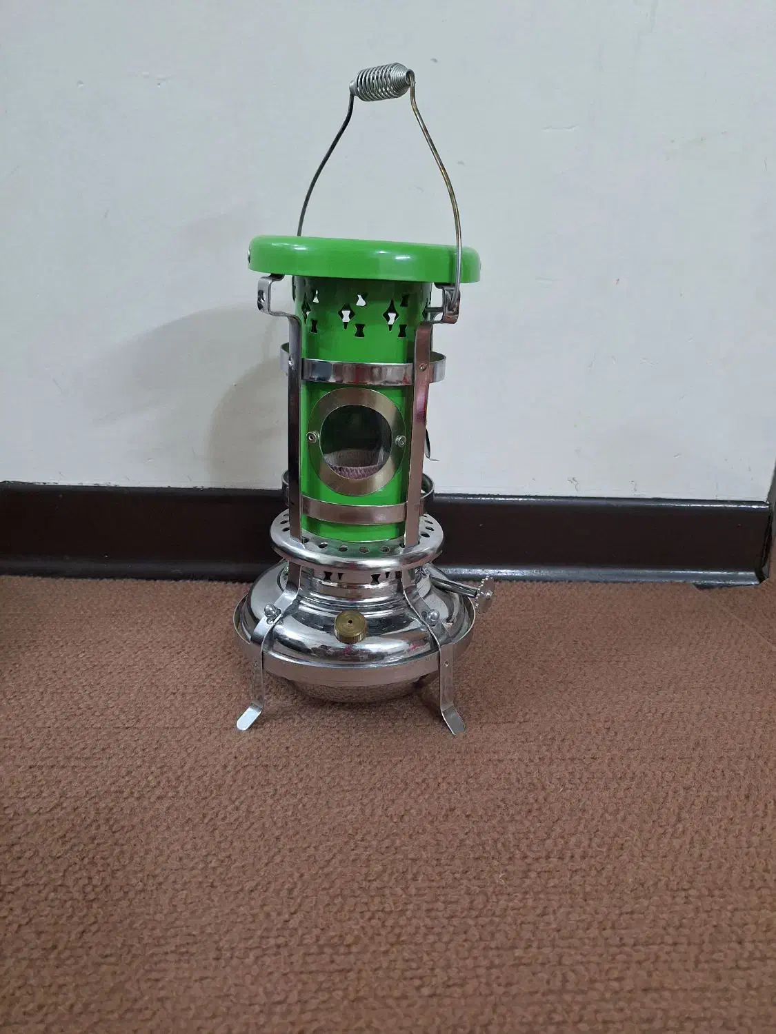 دکور یلدایی (ورق بزنید)|کلکسیون اشیاء عتیقه|تهران, وحیدیه|دیوار