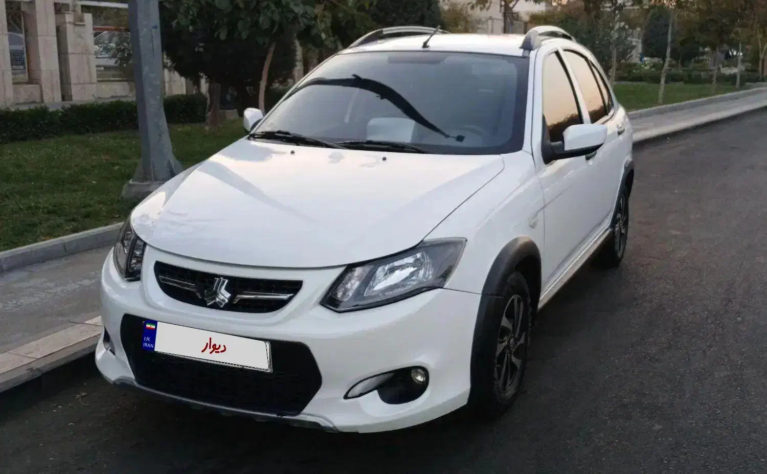 کوئیک 98 بی رنگ شاسی سالم|خودرو سواری و وانت|مشهد, ده دی|دیوار