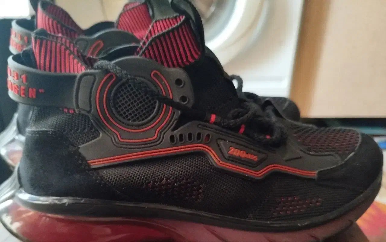 کتانی اورجینالpuma/BMW Adidas Reebok|کیف، کفش، کمربند|تهران, باغ فیض|دیوار