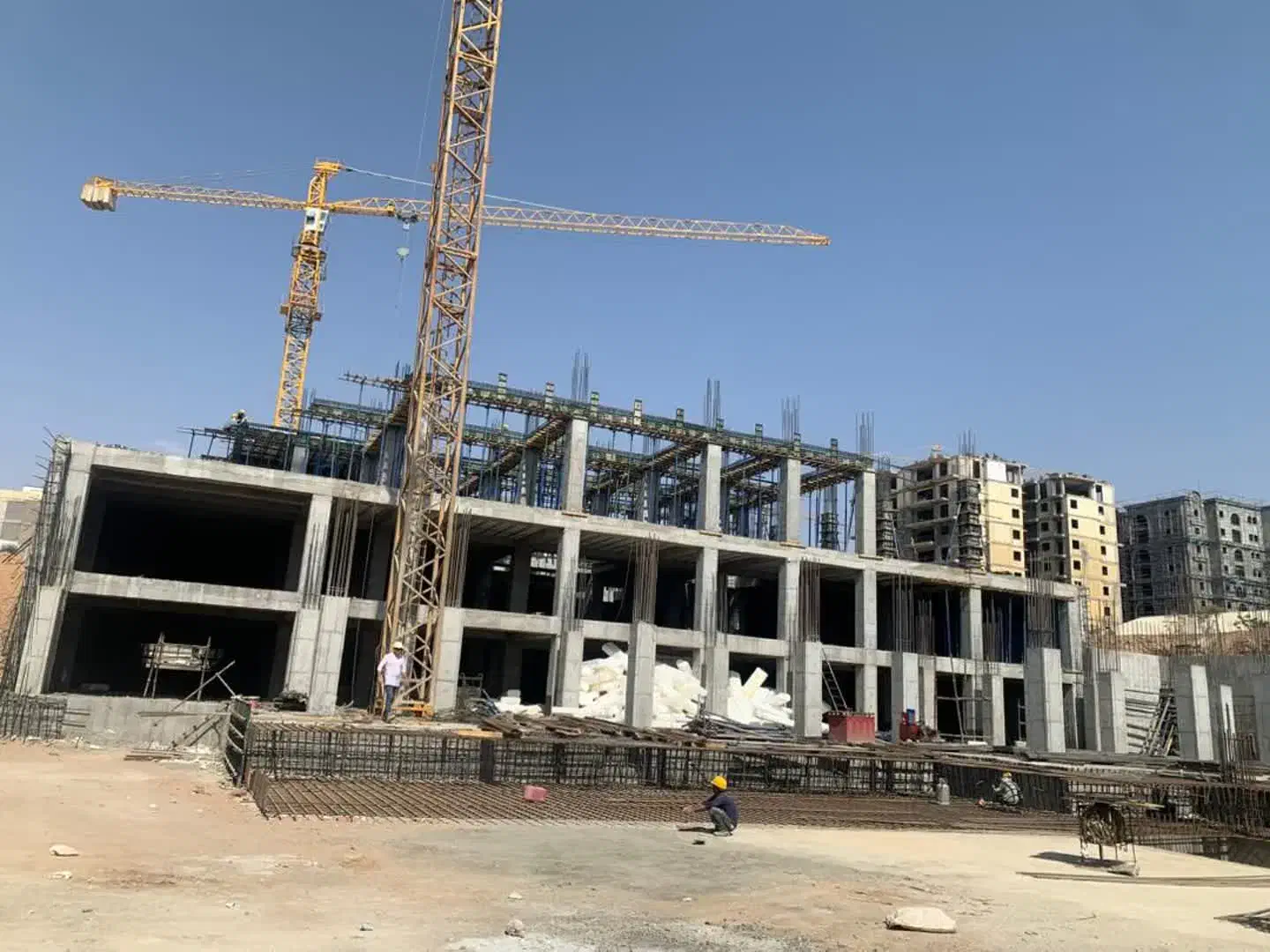 امتیاز آپارتمان پرشین ( دادگاه تجدیدنظر ) یزدباف|پیشفروش املاک|یزد, |دیوار