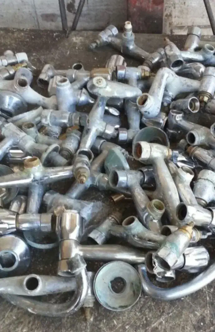 خرید شیر آلات خراب درمحل شما|مصالح و تجهیزات ساختمان|چهارباغ, |دیوار