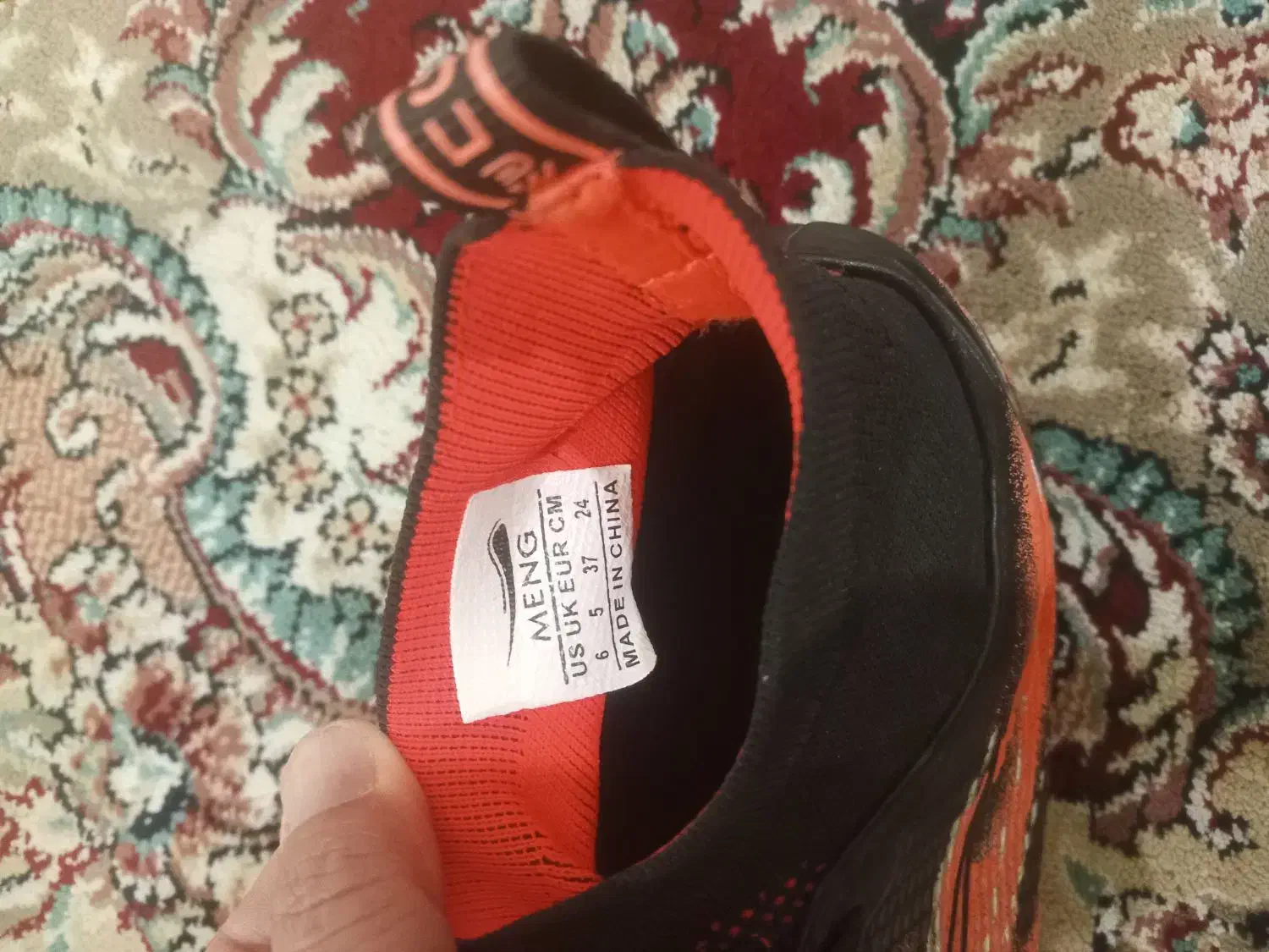 کفش ورزشی|کیف، کفش، کمربند|گنبد کاووس, |دیوار