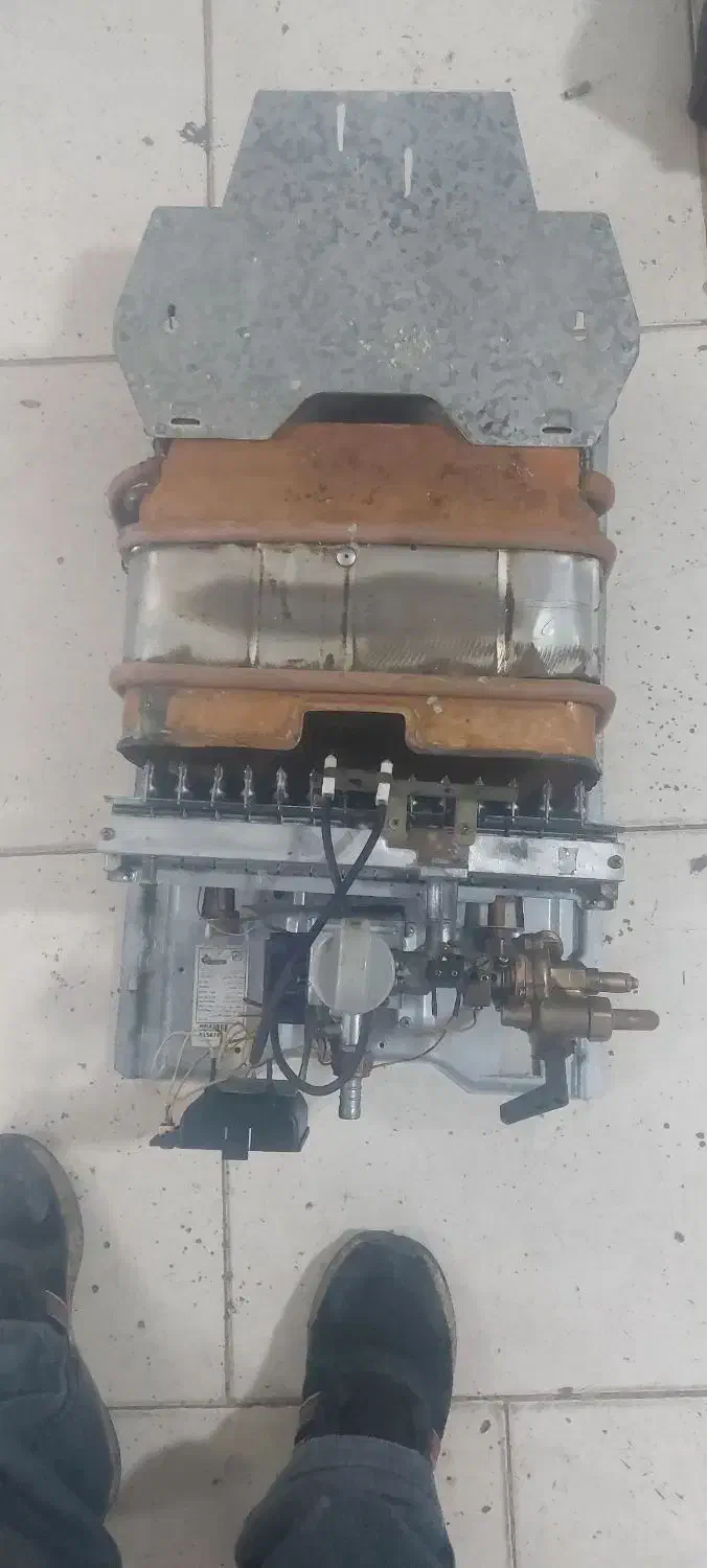 بوتان وایران رادیاتوروایران شرق سرویس وتعمیرات|آبگرمکن، پکیج، شوفاژ|پاکدشت, پاکدشت (مامازند)|دیوار