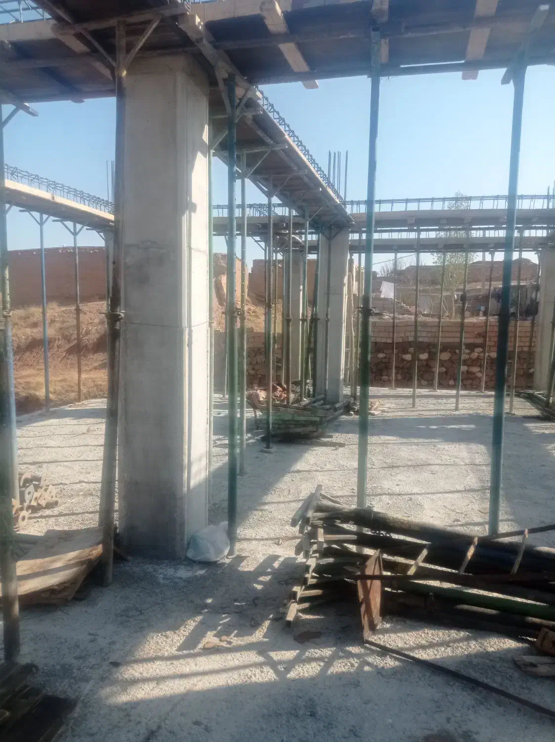 سه لایه|مصالح و تجهیزات ساختمان|شوط, |دیوار