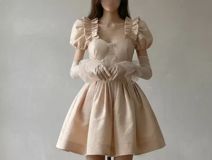 دوخت لباس|لباس|ورامین, ورامین|دیوار