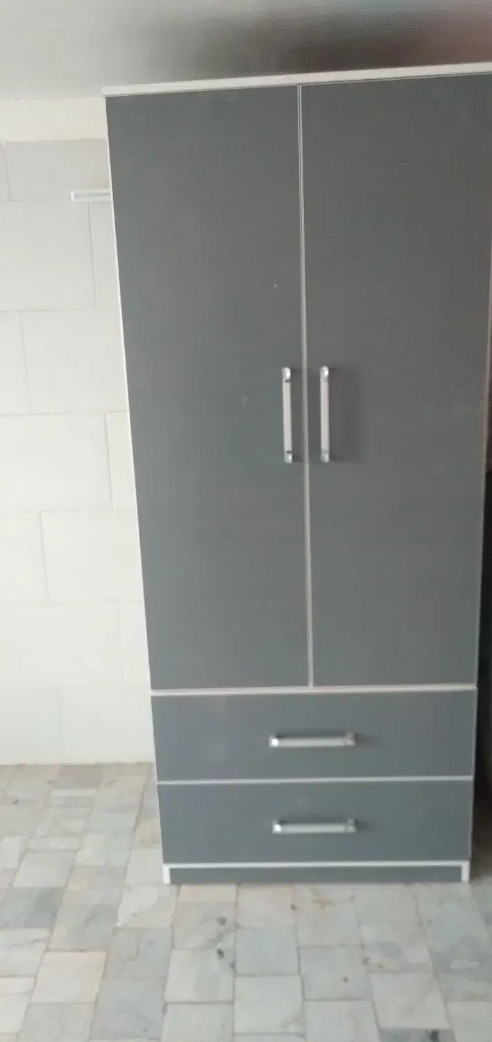 کمد لباس  نو نو  اصلا  استفاده  نشده|جاکفشی، کمد، دراور|اردکان, |دیوار