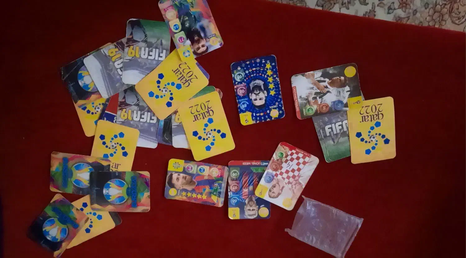 کارت های بازی فوتبال|کلکسیون و سرگرمی|نوشهر, |دیوار