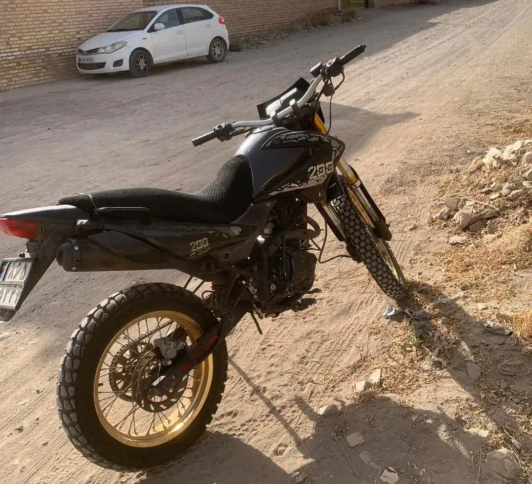 متور تریل ۲۰۰ کویر|موتورسیکلت|کاشان, عربها|دیوار