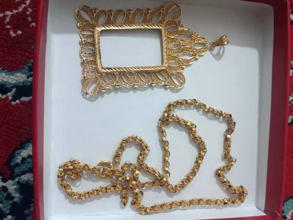 گردنبند و پلاک طلا|جواهرات|نورآباد ممسنی, |دیوار