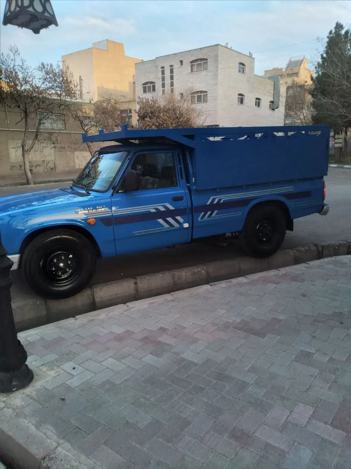 نیسان آبی دوگانه دستی۱۴۰۲ در حد|خودرو سواری و وانت|تبریز, |دیوار