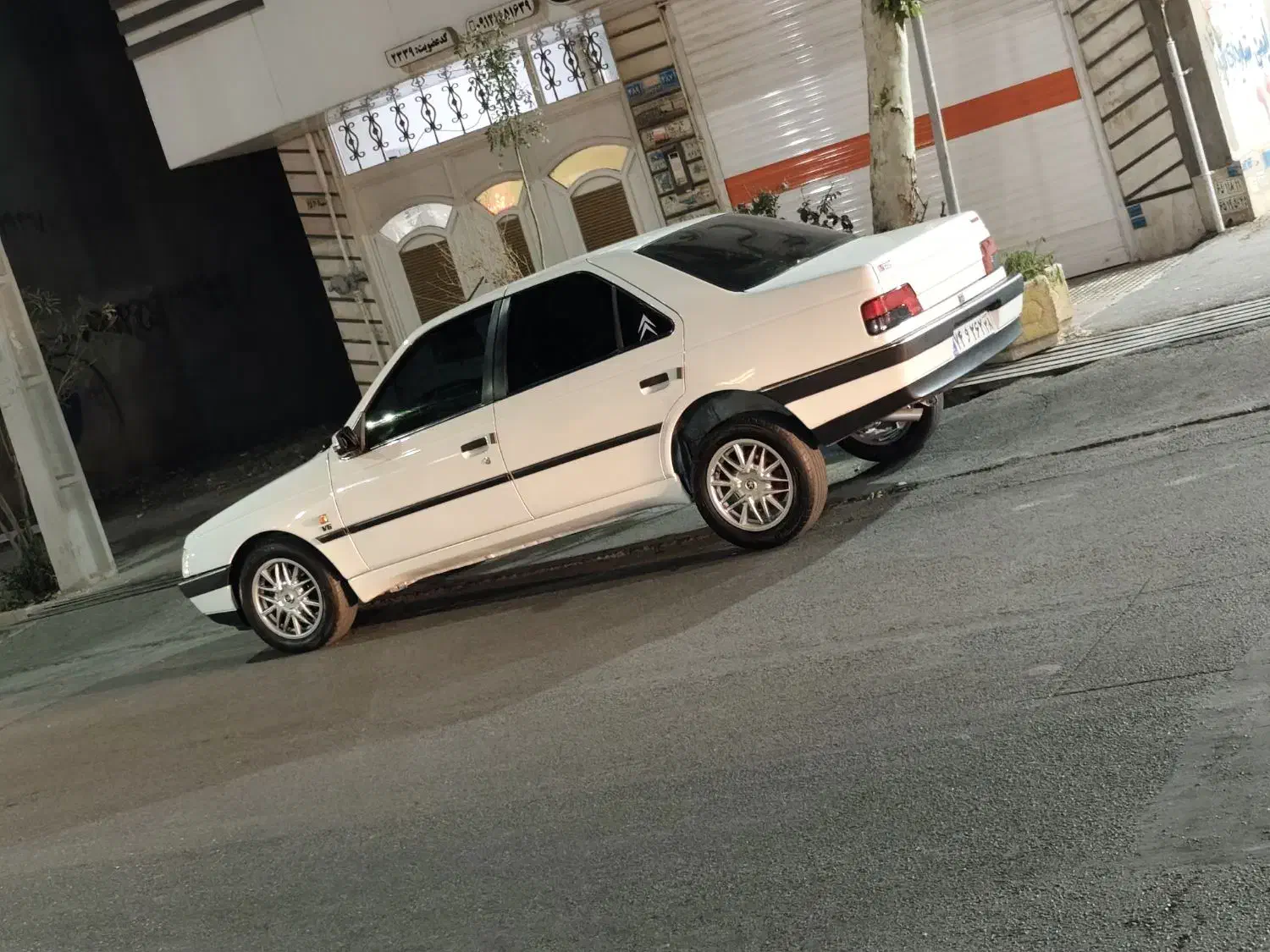 پژو ۴۰۵ تیو فایو جی ال ایکس|خودرو سواری و وانت|ملارد, |دیوار