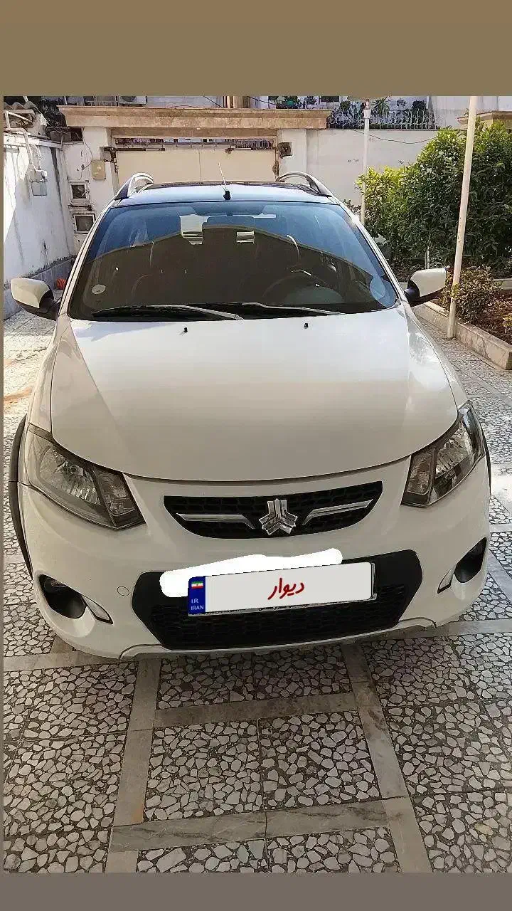 کوئیک R دندهای ۱۴۰۰ بدون رنگ و خط خوردگی|خودرو سواری و وانت|آمل, |دیوار