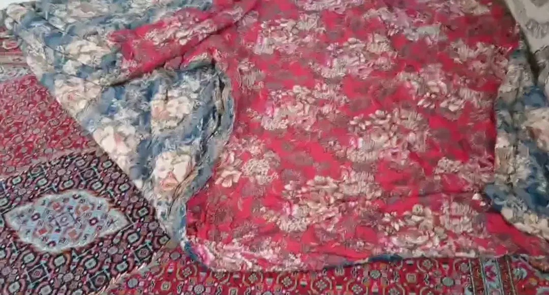 لحاف کرسی|رختخواب، بالش، پتو|هشتگرد, شهرک بعثت|دیوار