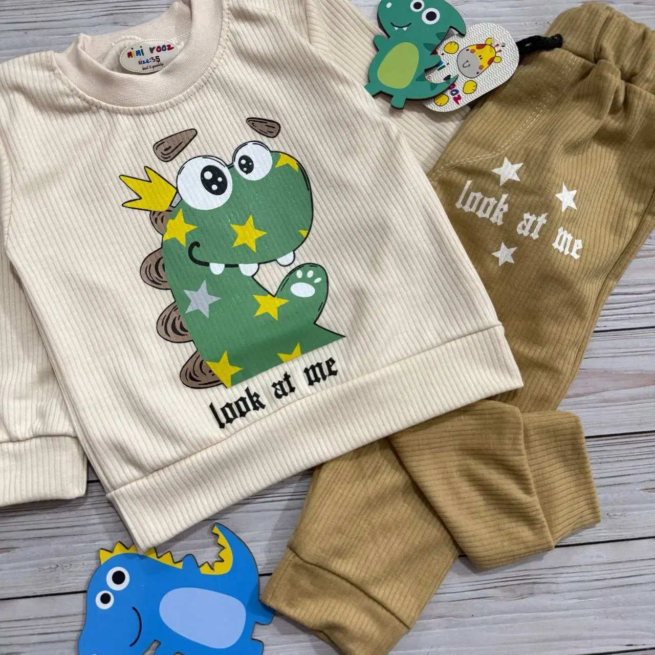 بلوزشلوارمناسب ۸ ماه تا۲ سال ونیم جنس پنبه کبریتی|کفش و لباس بچه|بروجرد, |دیوار