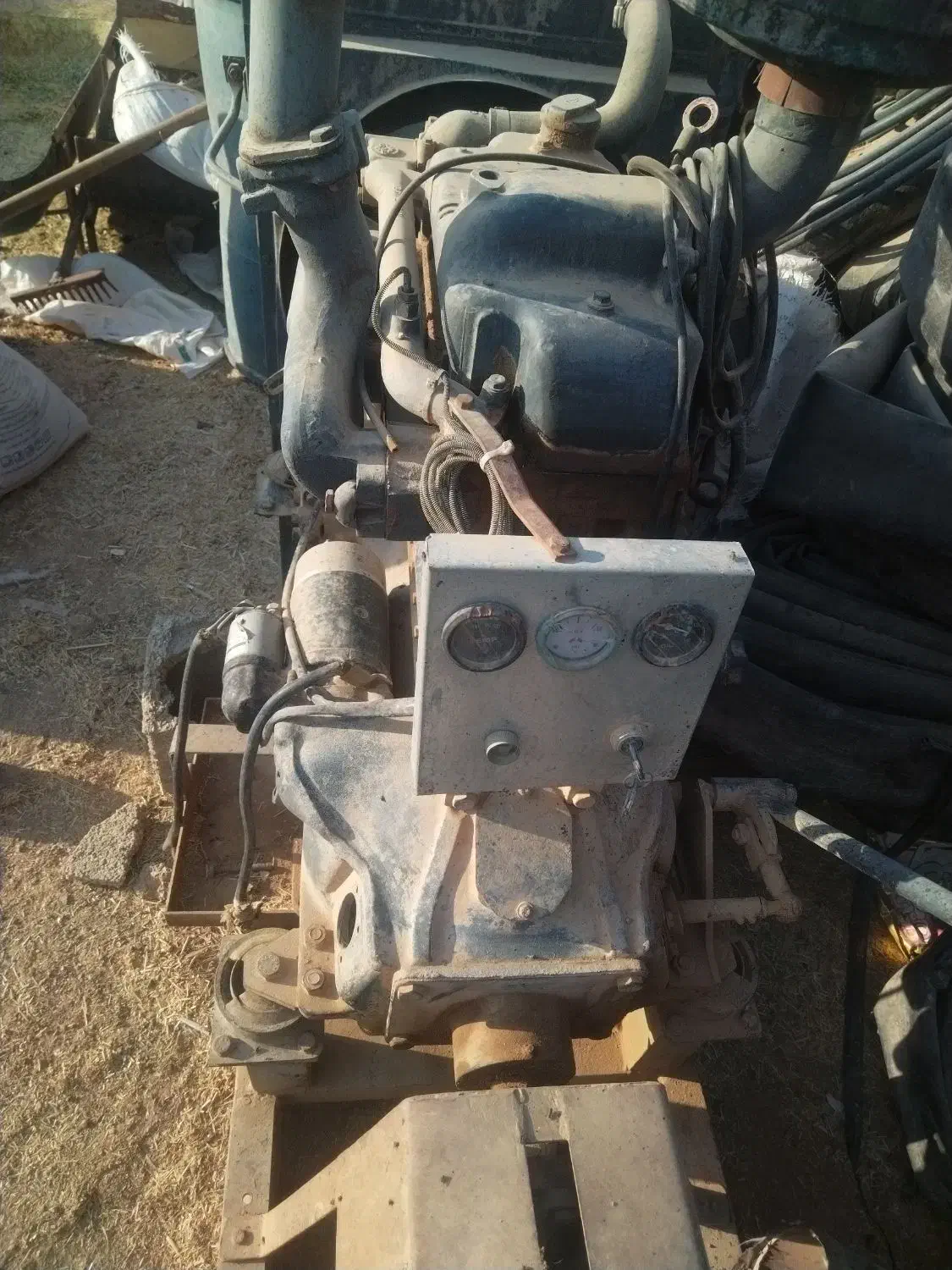 موتور خاور آبکش با شاستی وپمپ|ماشینآلات صنعتی|برخوار, |دیوار