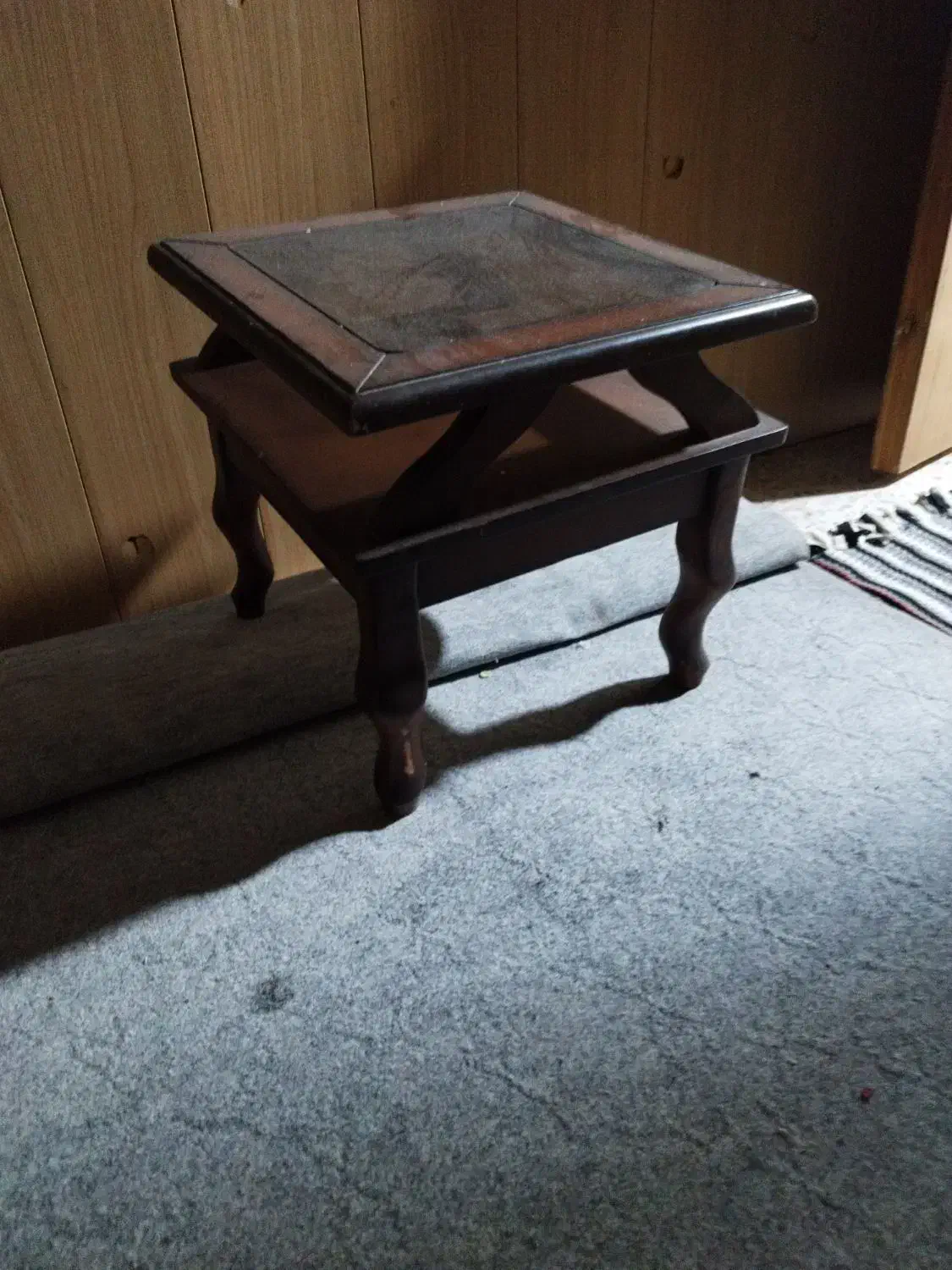 دو عدد گل میز|مبلمان خانگی و میز عسلی|چغادک, |دیوار