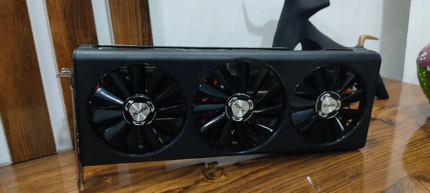 کارت گرافیک 5700xt|قطعات و لوازم جانبی رایانه|مشهد, اروند|دیوار