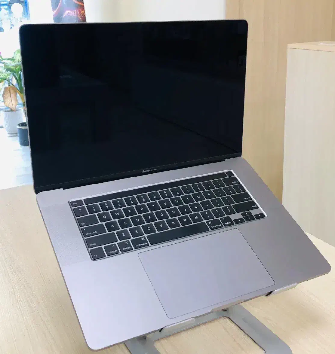macbook pro|رایانه همراه|کاشان, سه راه پرورشگاه|دیوار