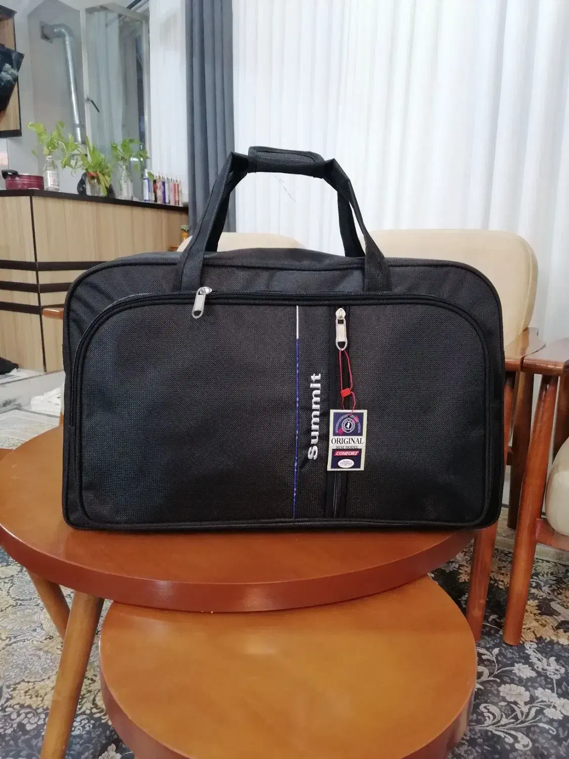 ساک مسافرتی|کیف، کفش، کمربند|قم, نیروگاه|دیوار